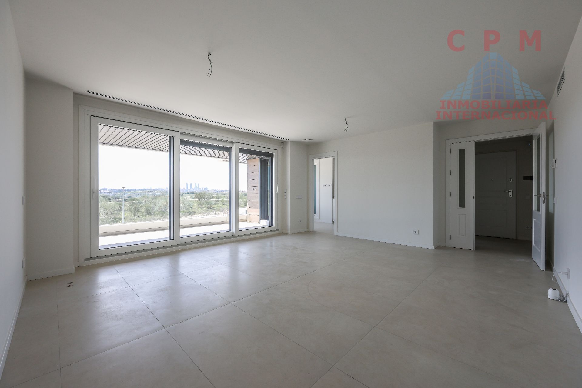 Living room of Flat to rent in La Moraleja  with Air Conditioner, Heating and Parquet flooring