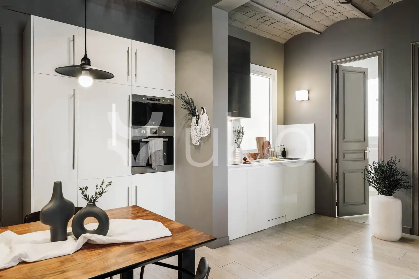 Cocina de Apartamento de alquiler en Barcelona con Aire acondicionado, Calefacción y Amueblado