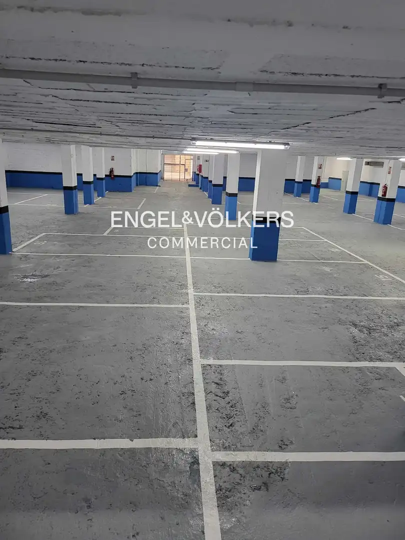 Parking de Garaje en venta en Esplugues de Llobregat