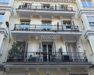 Exterior view of Flat to rent in  Madrid Capital  with Air Conditioner, Heating and Balcony