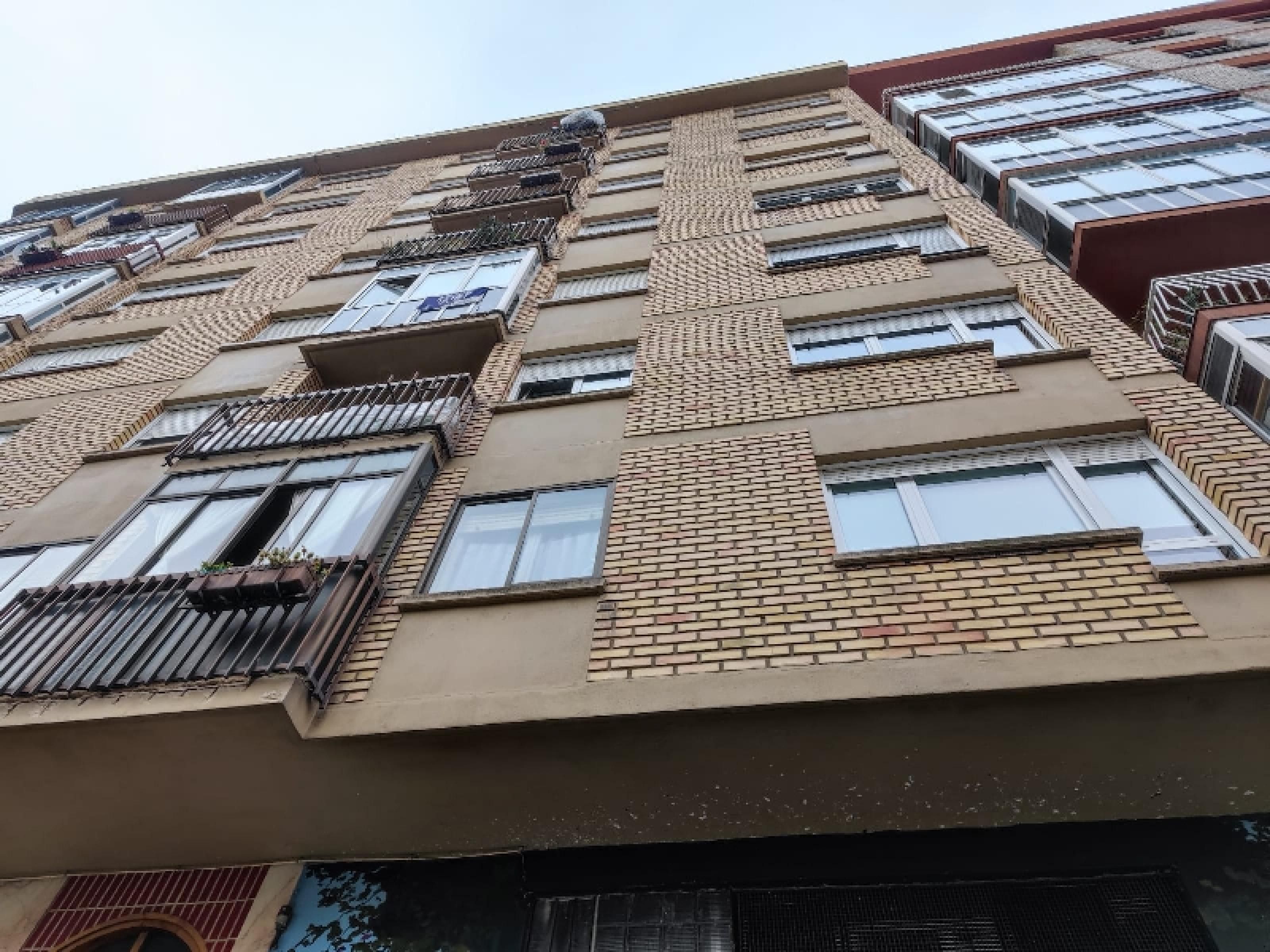 Vista exterior de Garatge en venda en Vitoria - Gasteiz