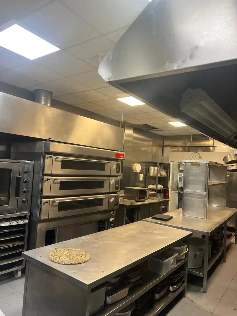 Cocina de Local en venta en Benidorm con Aire acondicionado