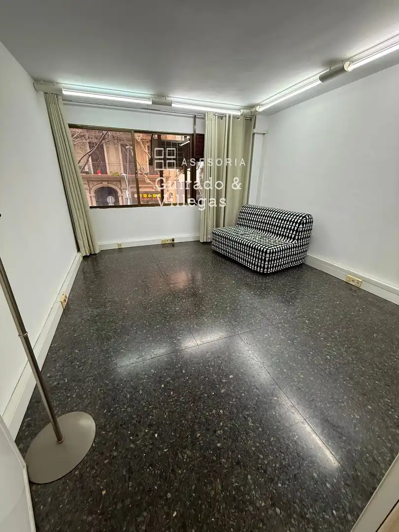 Bureau avec ascenseur à vendre à Calle Comte Borrell