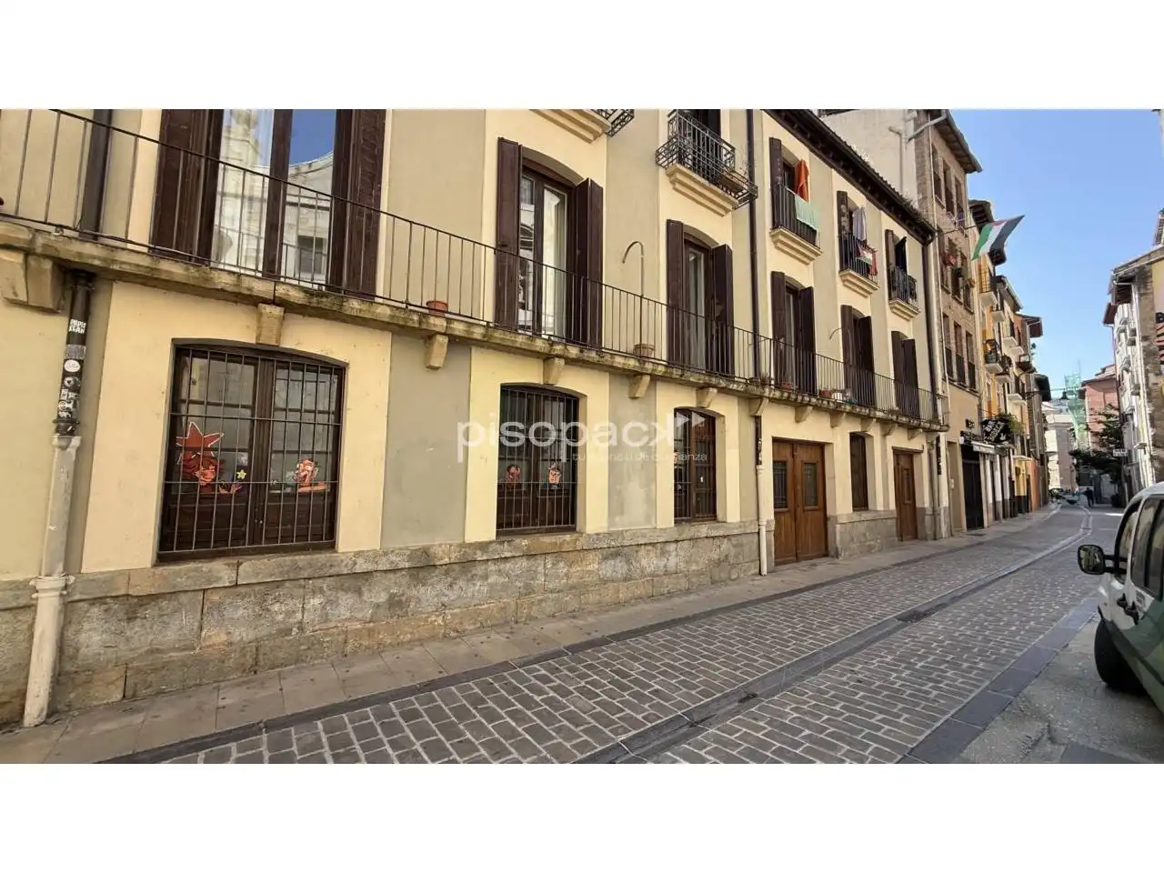 Exterior view of Flat for sale in  Pamplona / Iruña  with Heating, Parquet flooring and Storage room