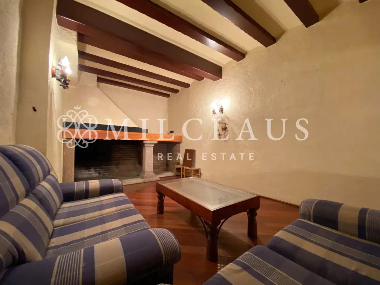 Sala d'estar de Casa o xalet de lloguer en Talamanca amb Calefacció, Parquet i Forn