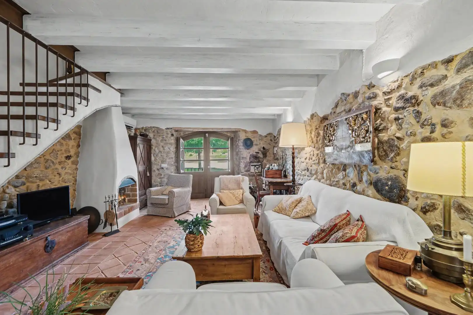 Sala d'estar de Casa o xalet en venda en Boadella i les Escaules