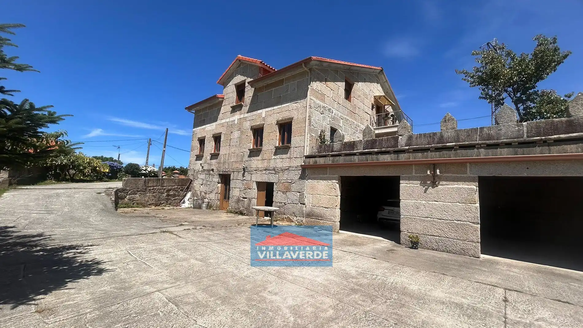 Vista exterior de Casa o chalet en venta en Marín con Trastero y Amueblado