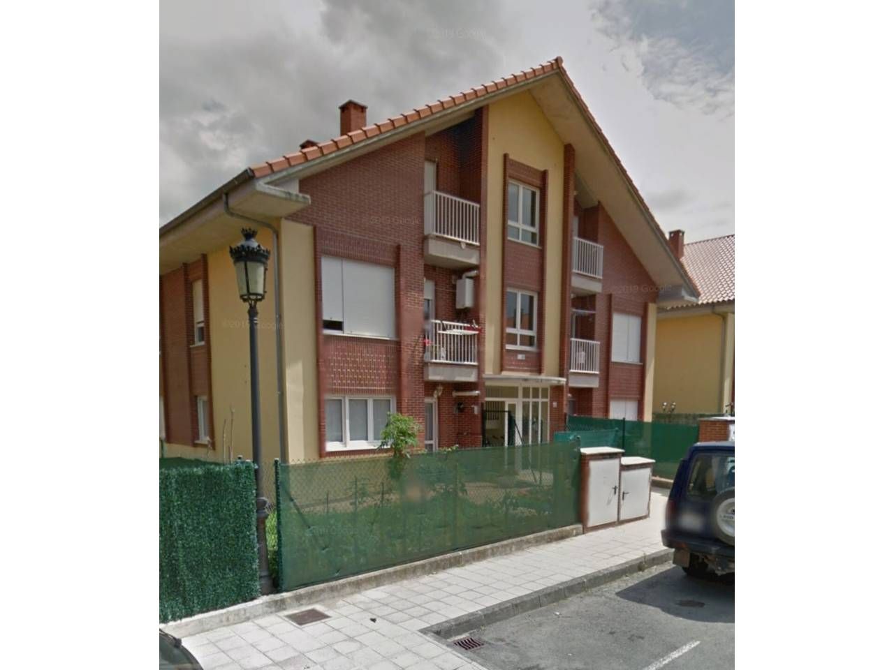 Vista exterior de Ático en venta en Villacarriedo con Calefacción y Balcón