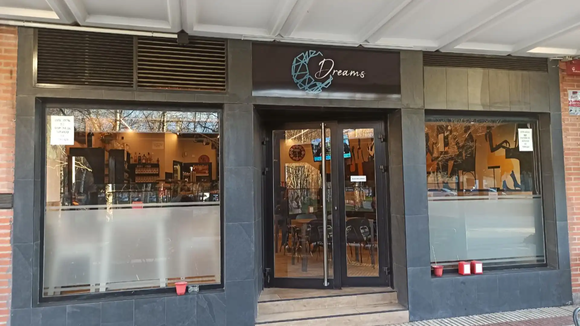 Local en traspaso en  Pamplona / Iruña con Aire acondicionado, Calefacción y Terraza