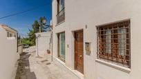 Exterior view of House or chalet for sale in  Granada Capital