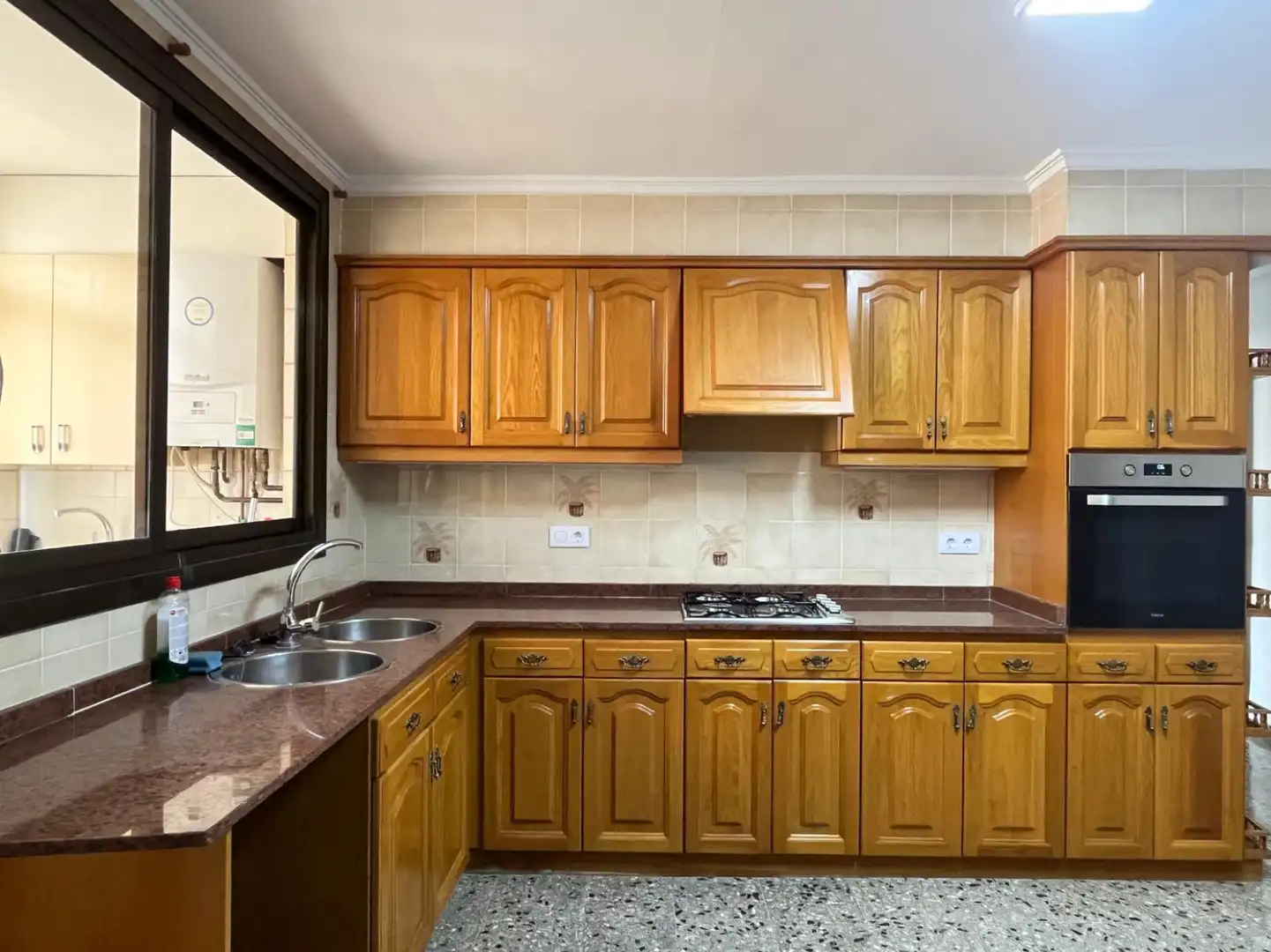 Küche von Wohnung zur Miete in Torrent mit Heizung und Balkon