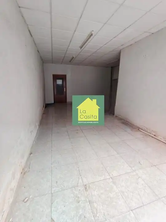 Local comercial en venda a San Pablo, imagen 2