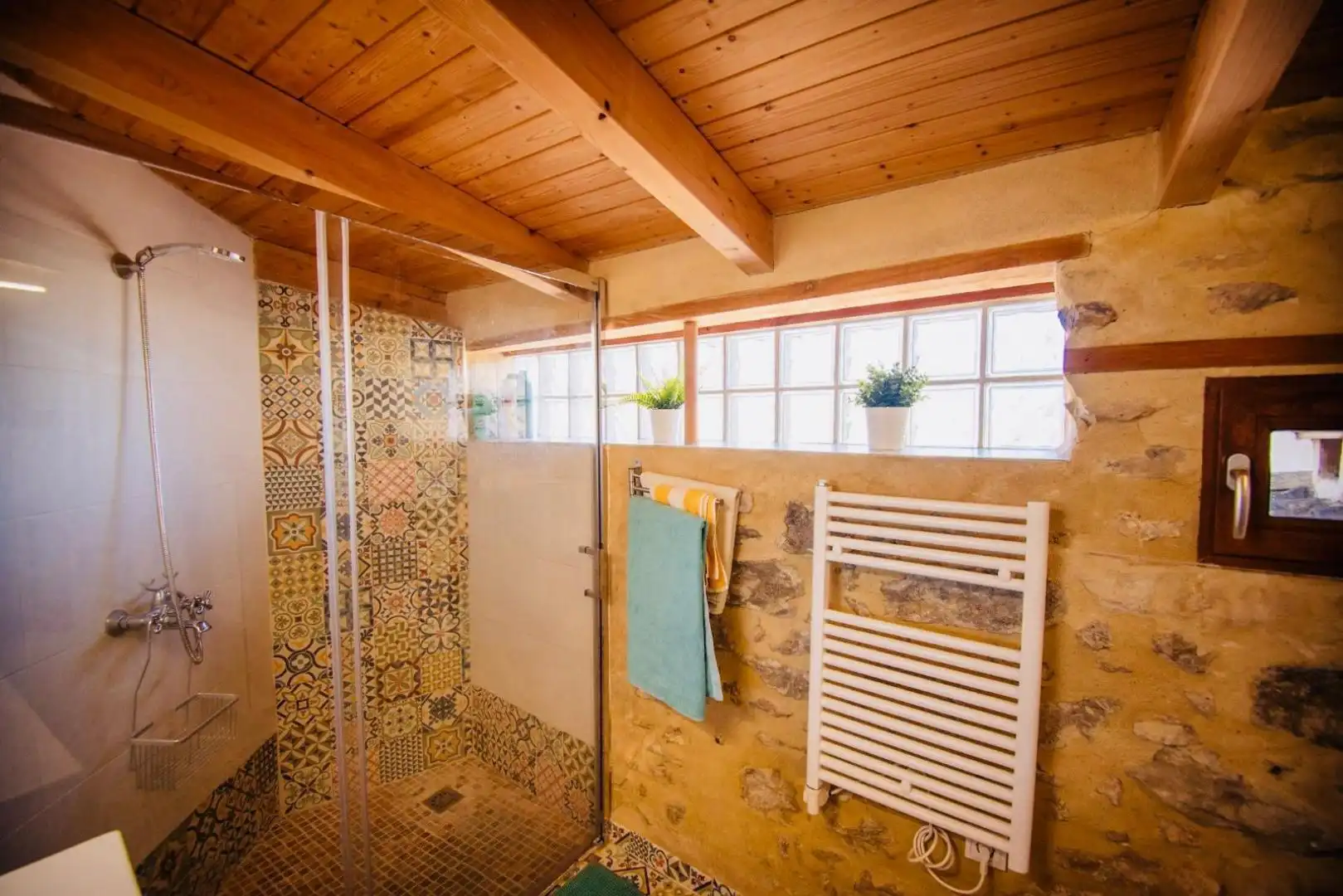 Bathroom of Detached homes for sale in Bocairent  with Terrace