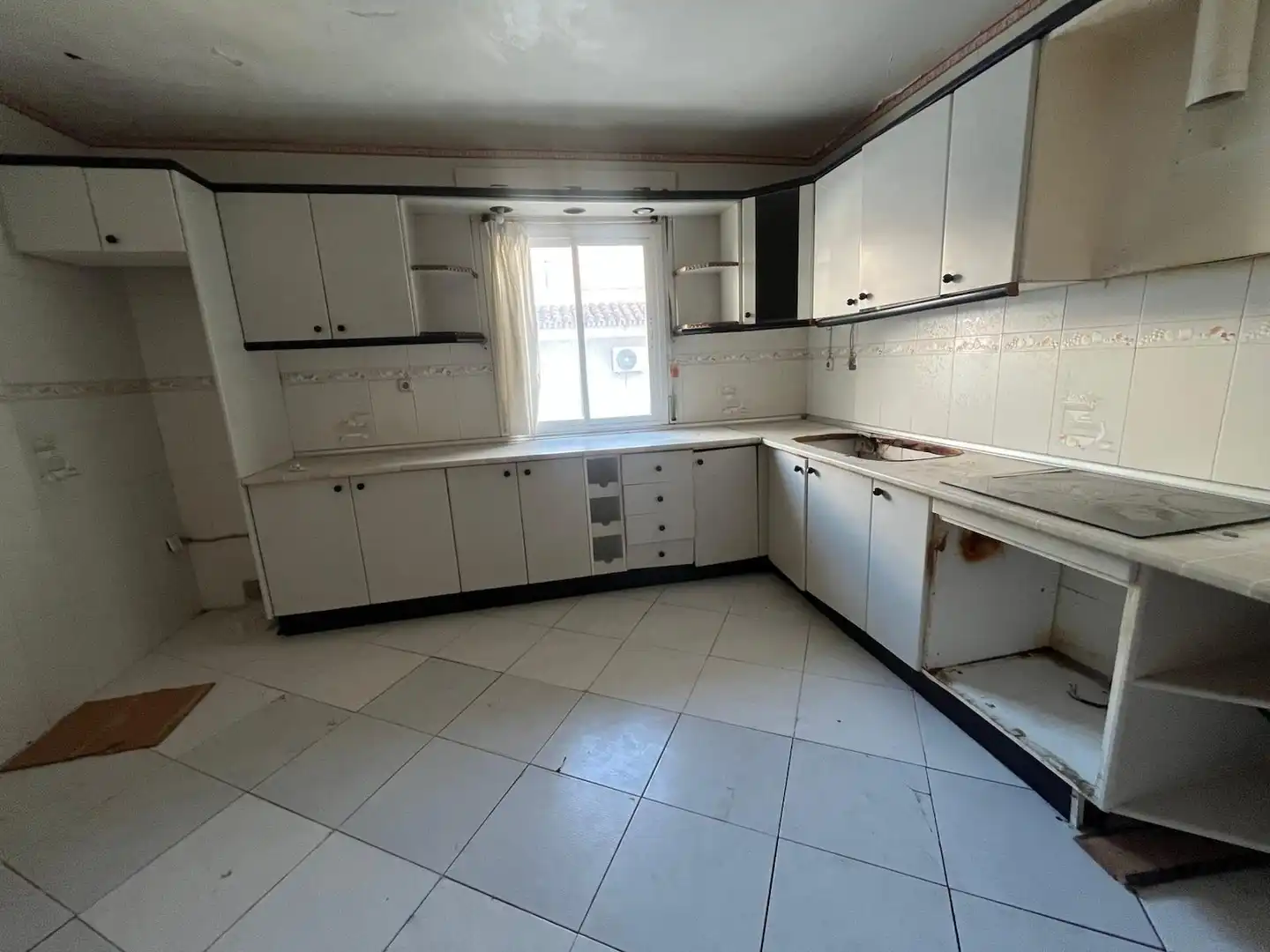 Kitchen of Flat for sale in Alhaurín El Grande  with Terrace, Storage room and Balcony