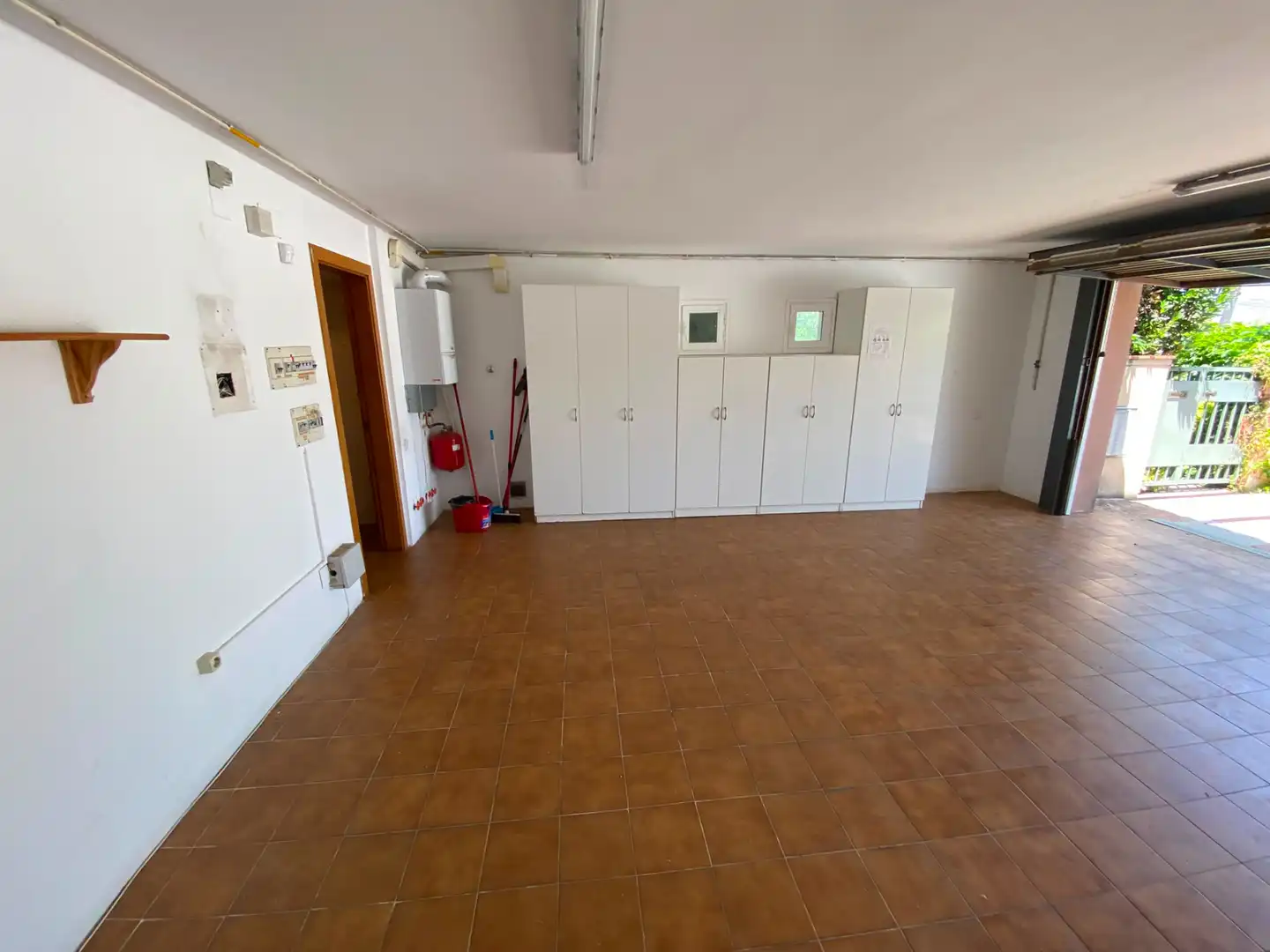 Casa o chalet de alquiler en Carrer dels Garrofers, 5, Migjorn
