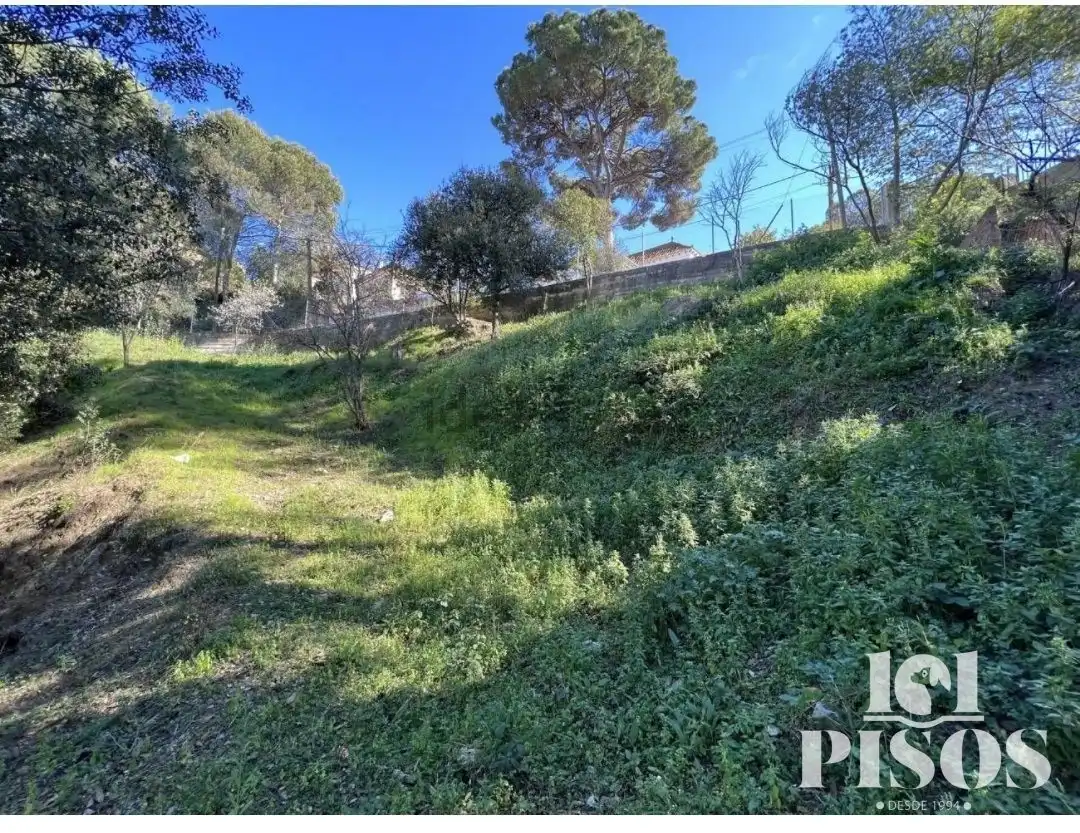 Terreno en venta en Sant Cugat del Vallès