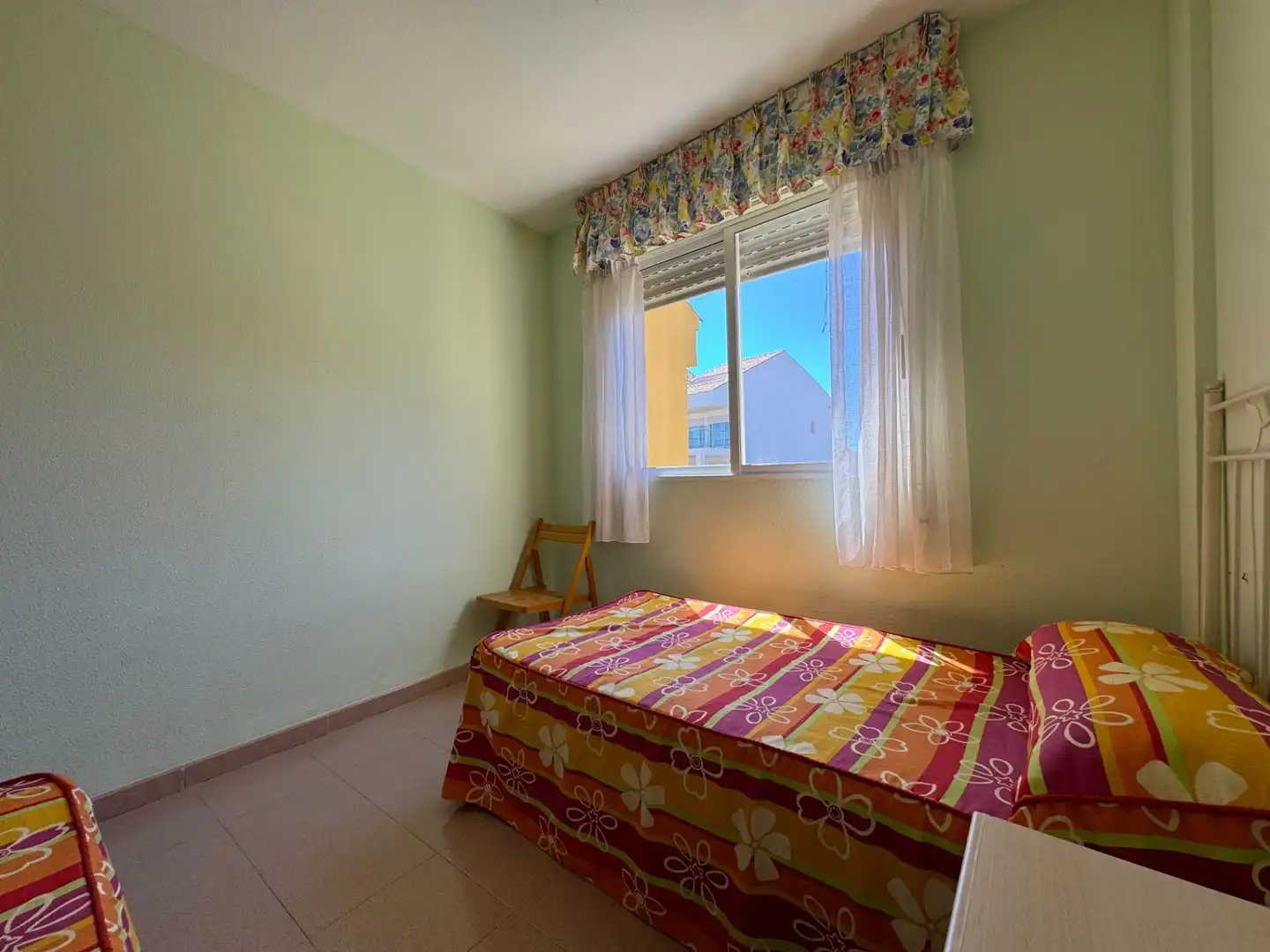 Dormitori de Apartament en venda en Oropesa del Mar / Orpesa amb Terrassa, Moblat i Piscina comunitària