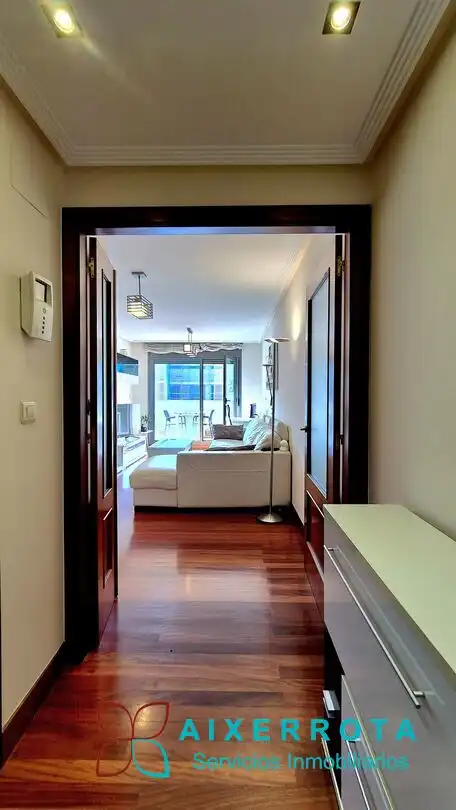 Sala de estar de Ático en venta en Leioa con Calefacción, Terraza y Trastero