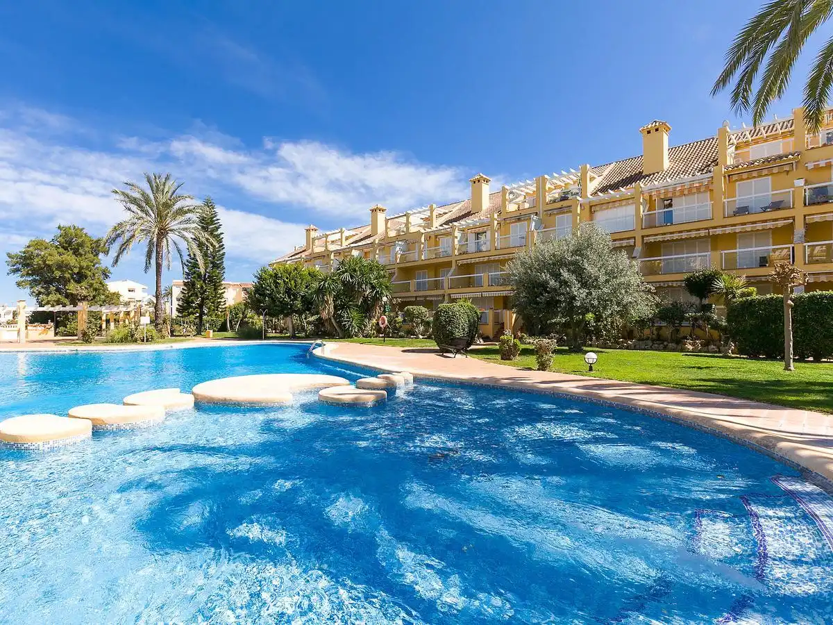 Apartment mit Pool zum Verkauf in El Puerto