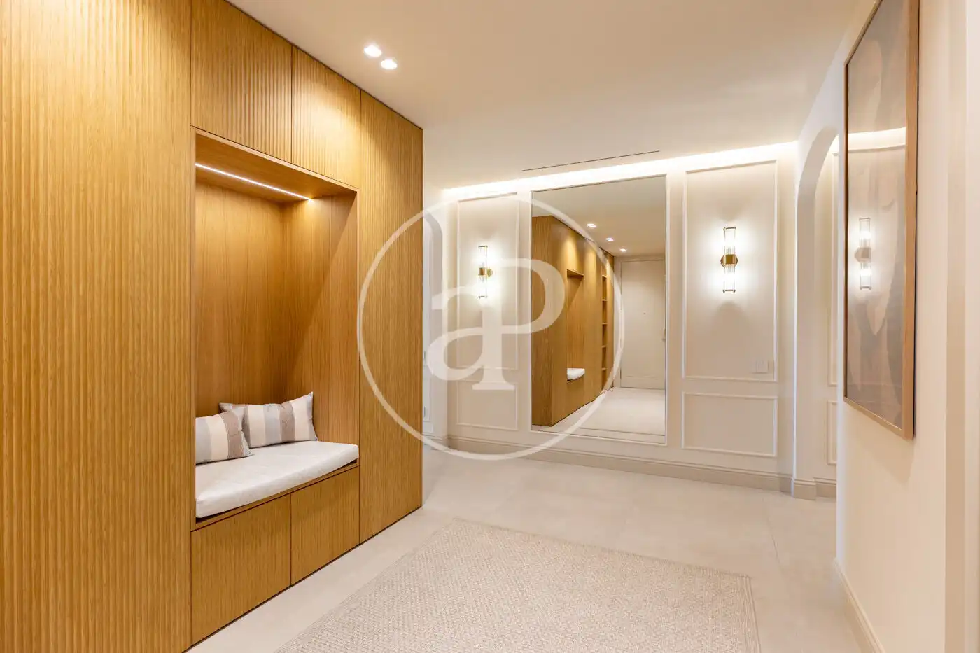 Flat for sale in Barcelona  with Air Conditioner, Heating and Furnished