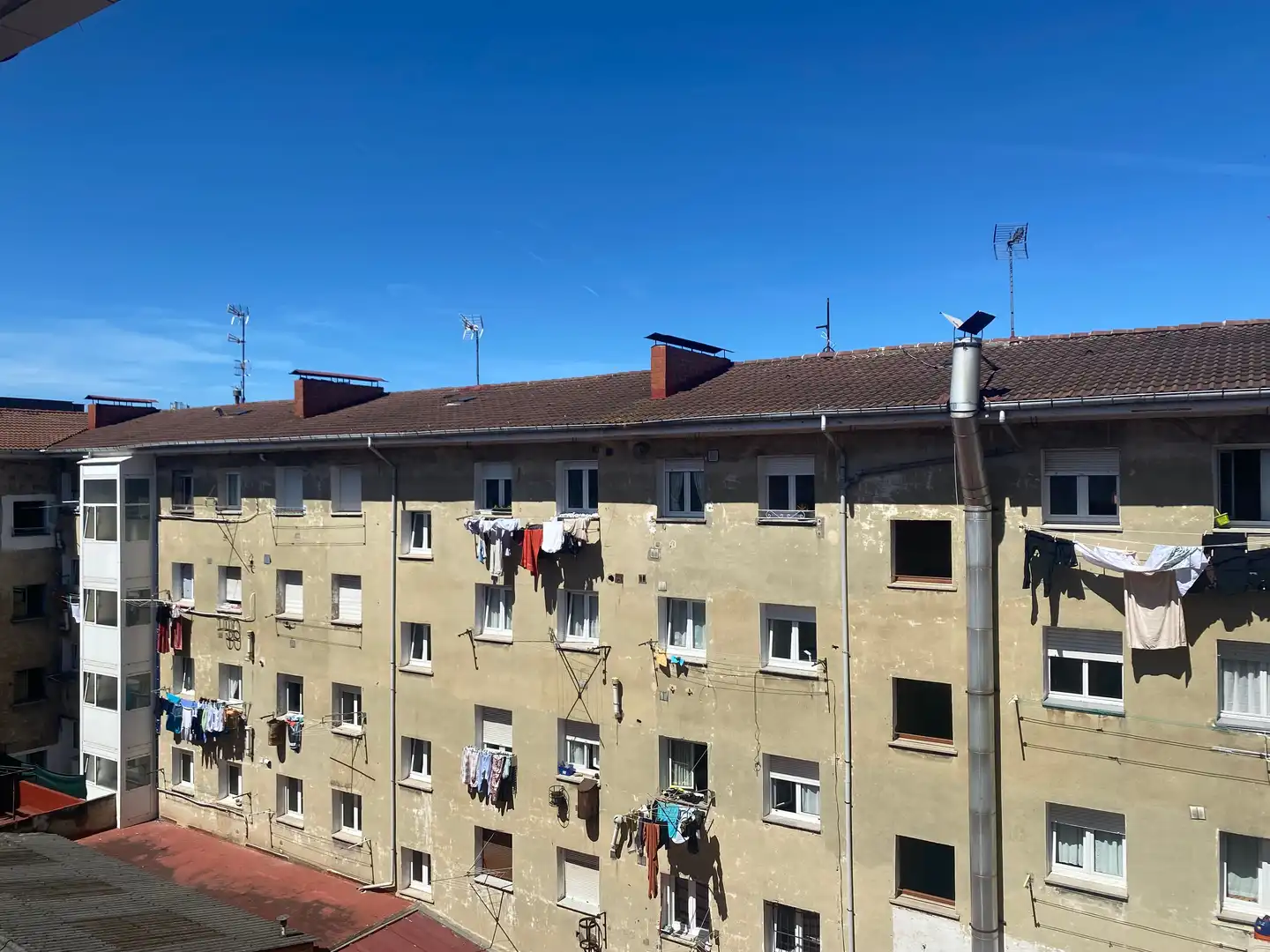 Vista exterior de Pis en venda en Gijón 