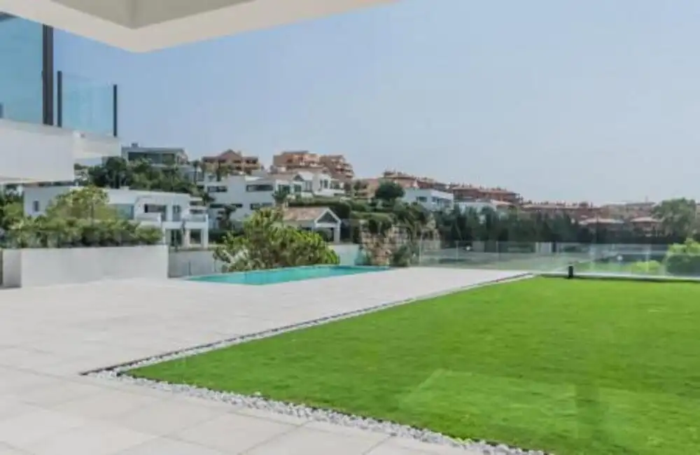 Jardí de Casa o xalet de lloguer en Benahavís amb Aire condicionat, Jardí privat i Terrassa