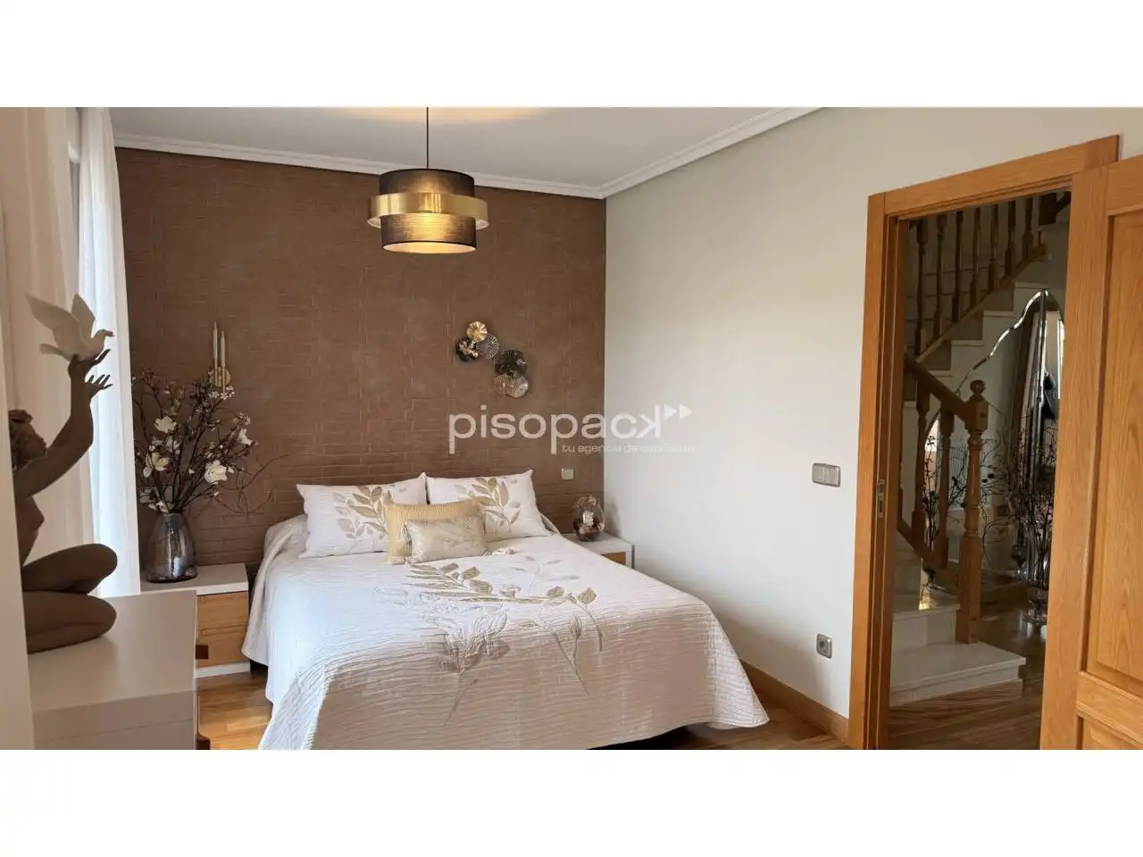 Habitación de Casa adosada en venta en Berrioplano / Berriobeiti con Calefacción, Jardín privado y Parquet