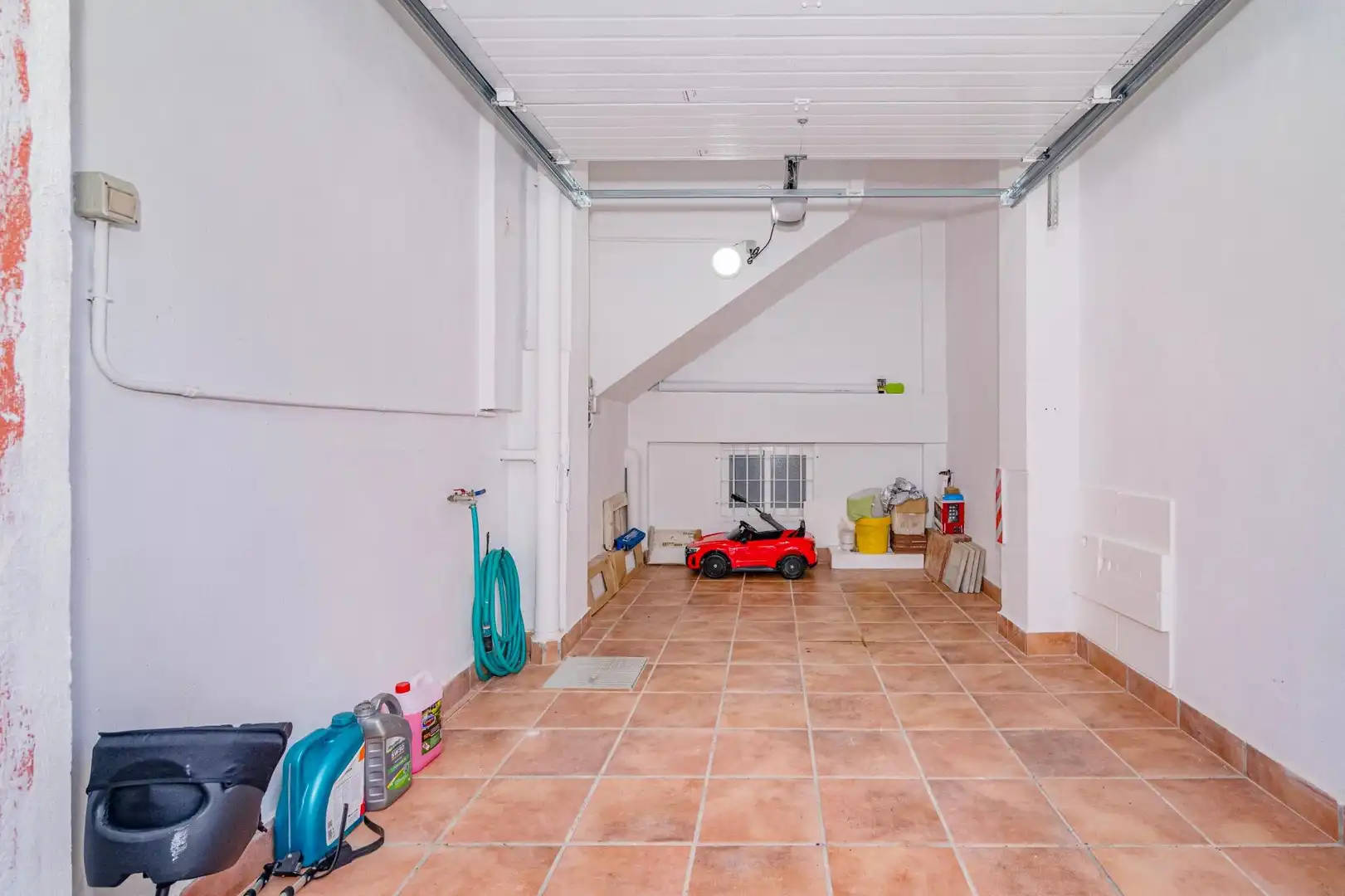 Casa adosada en venta en Armilla con Aire acondicionado, Calefacción y Jardín privado