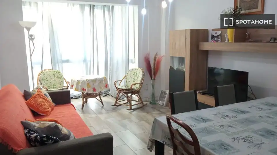 Sala de estar de Piso de alquiler en Sueca con Aire acondicionado, Calefacción y Amueblado