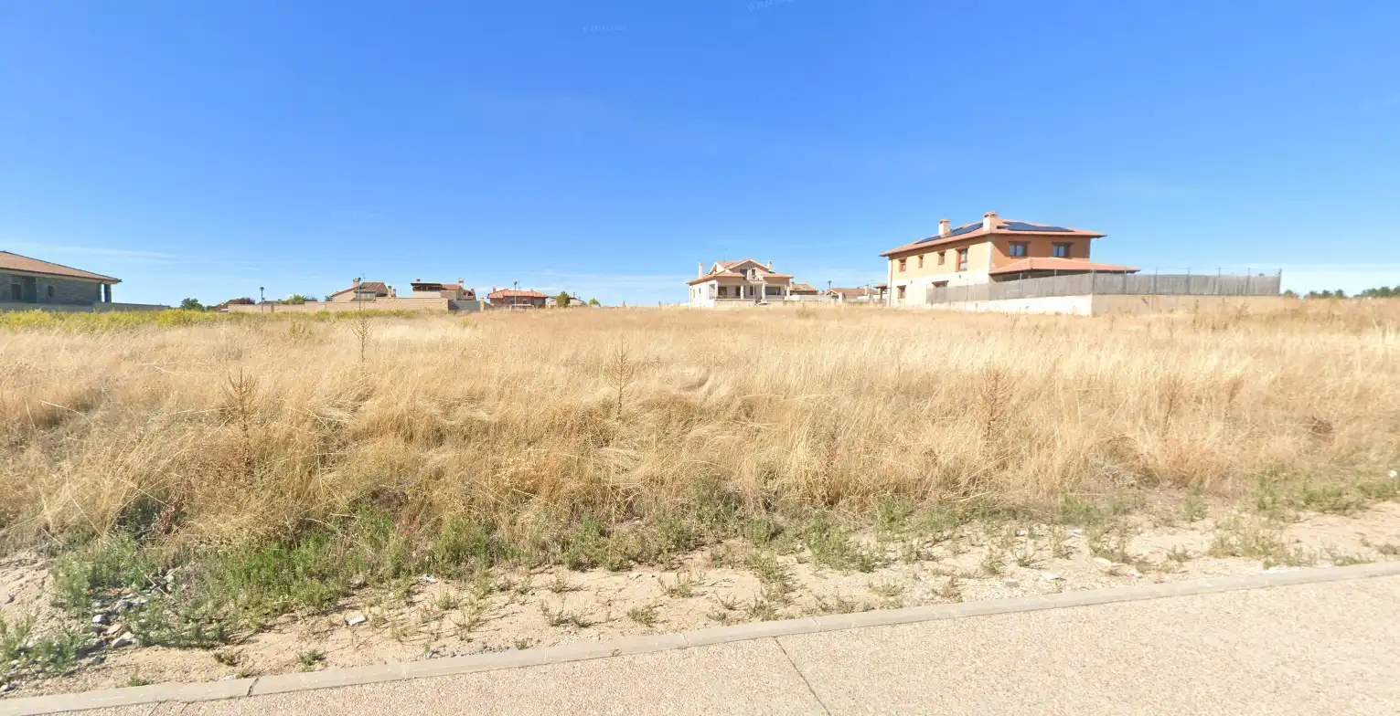 Terreny residencial en venda a La Lastrilla, imagen 2
