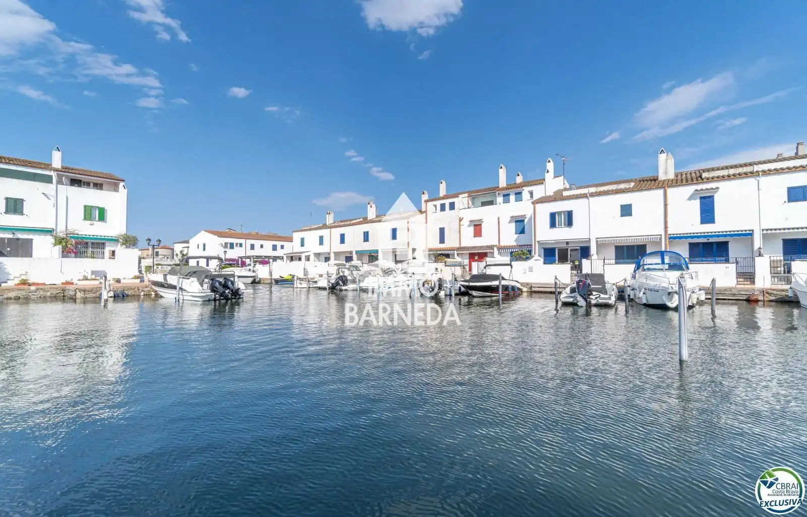 Exterior view of Houses for sale in Empuriabrava  with Air Conditioner, Heating and Terrace