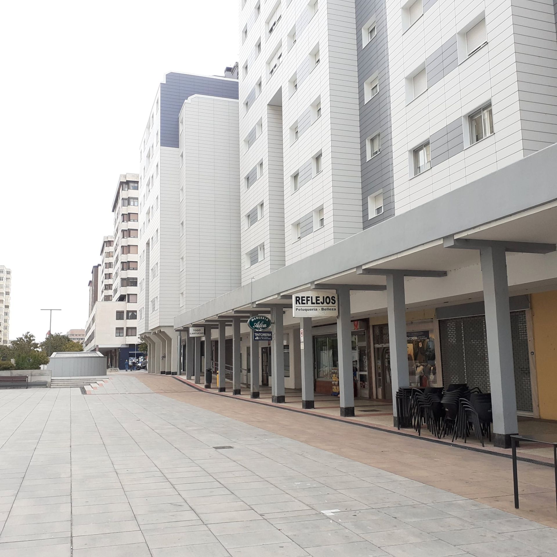 Flat for sale in Avenida Comercial, 19
