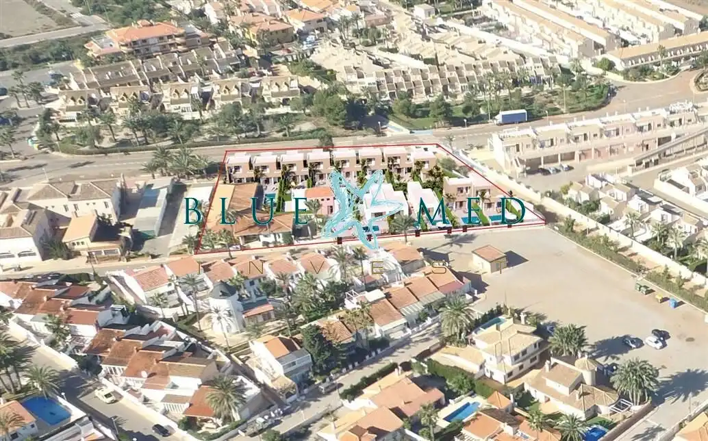 Vista exterior de Casa o chalet en venta en Cartagena con Aire acondicionado, Terraza y Piscina