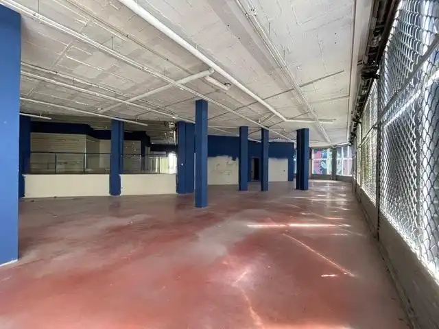 Local comercial en venta en Carrer C. Guilleries, imagen 6