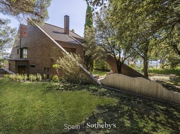 Casa con piscina en venta en Carrer Soleia