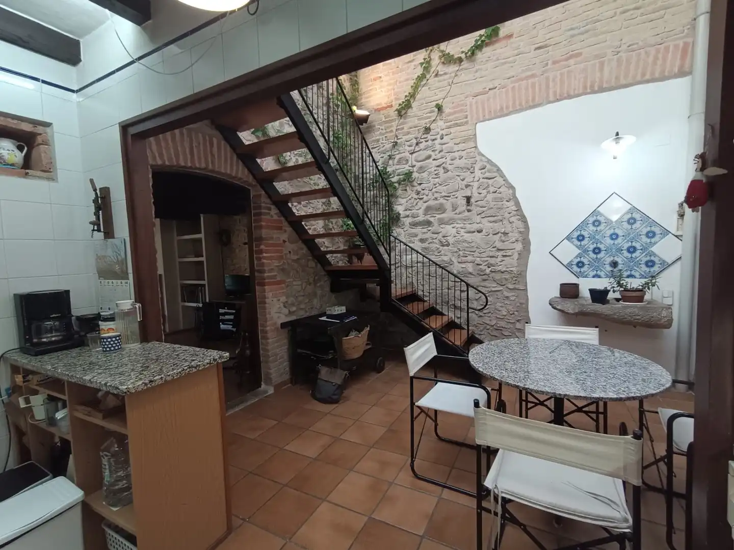 Casa adosada en venta en Vilablareix con Calefacción, Terraza y Balcón