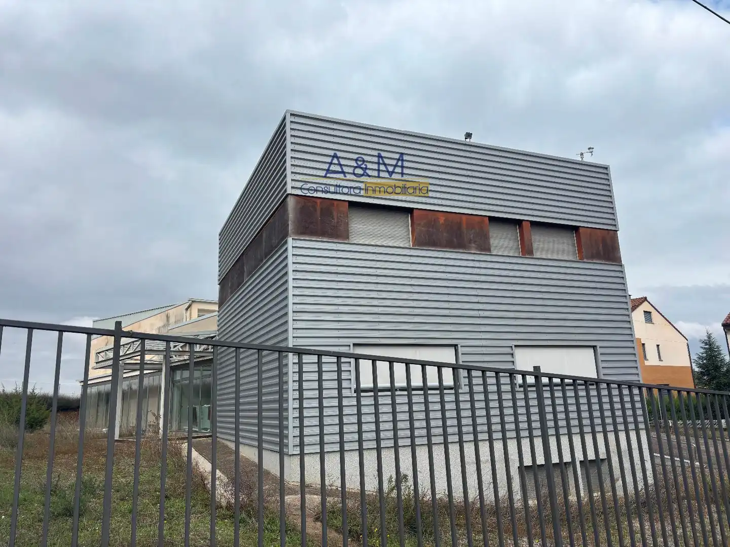 Nau industrial en venda a San Miguel, Sotés