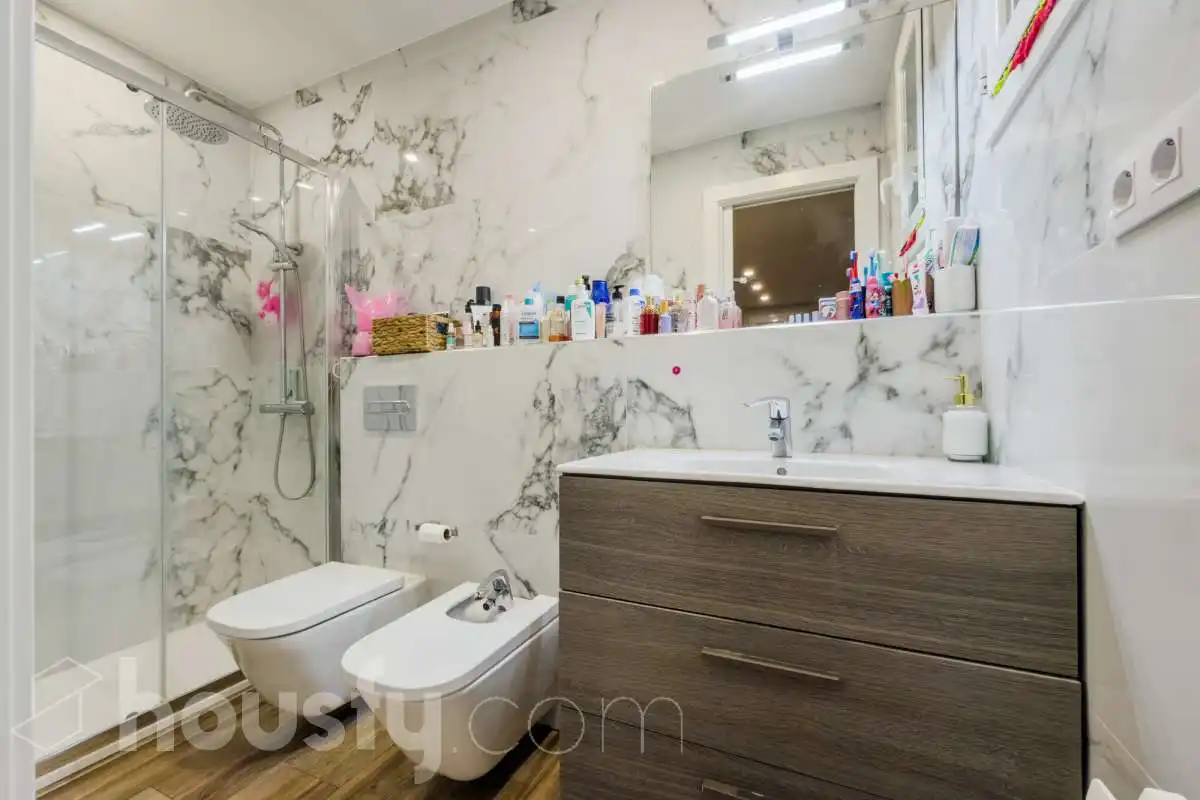 Piso en venta en CL CORONEL SANFELIU, El Clot
