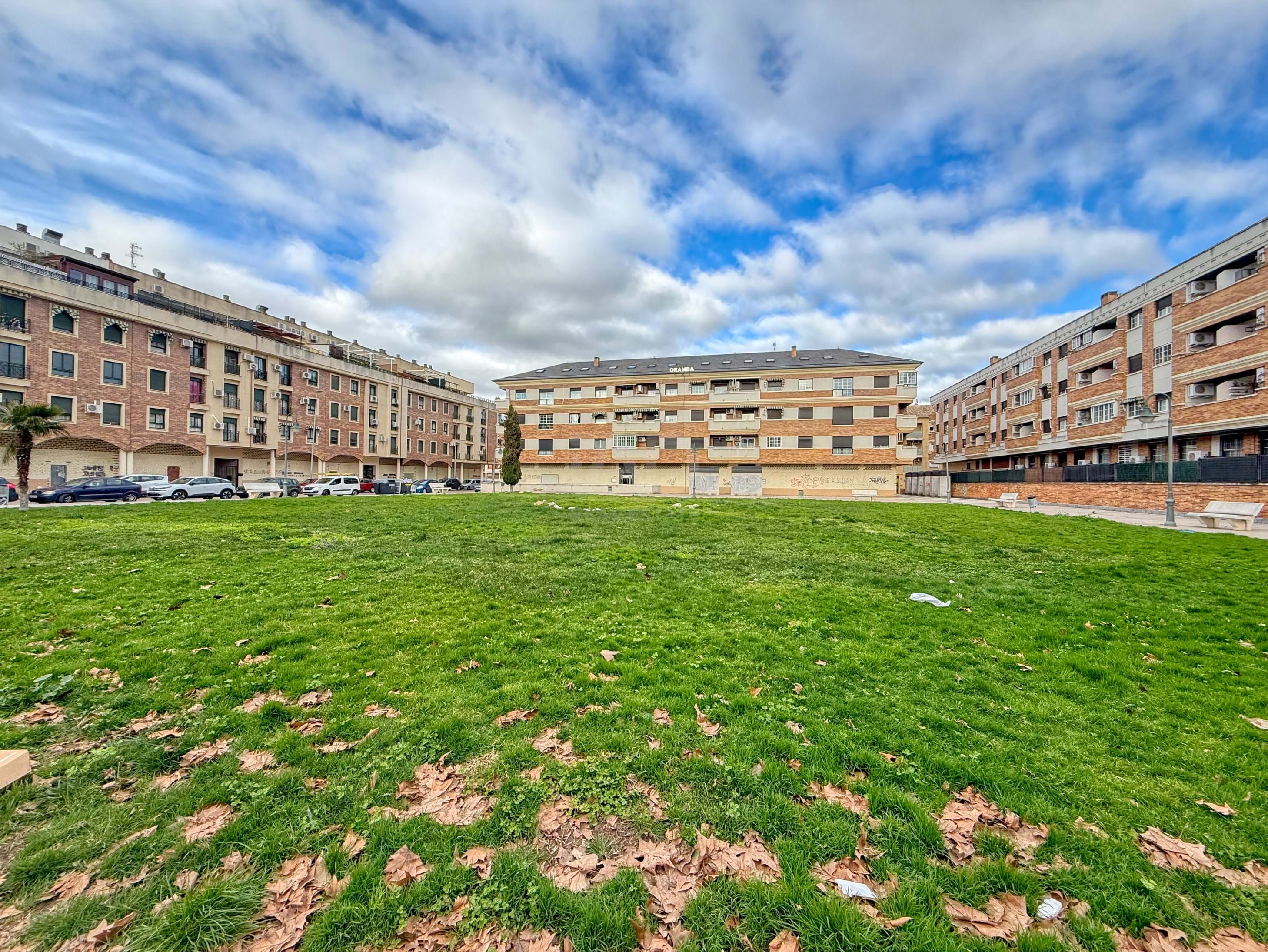 Vista exterior de Dúplex en venda en Talavera de la Reina amb Terrassa
