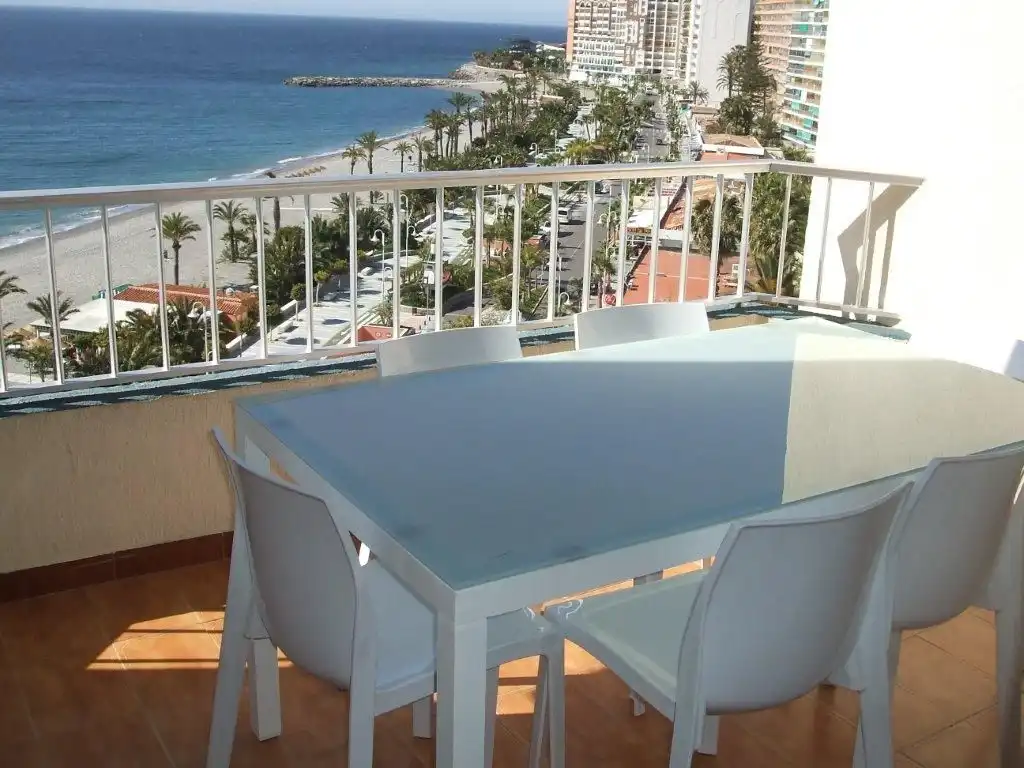 Terrasse von Maisonette zur Miete in Almuñécar mit Terrasse, Schwimmbad und Möbliert