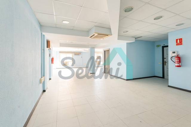 Oficina en Alquiler en Marqués De Santa Cruz en Parque San Francisco - Uría