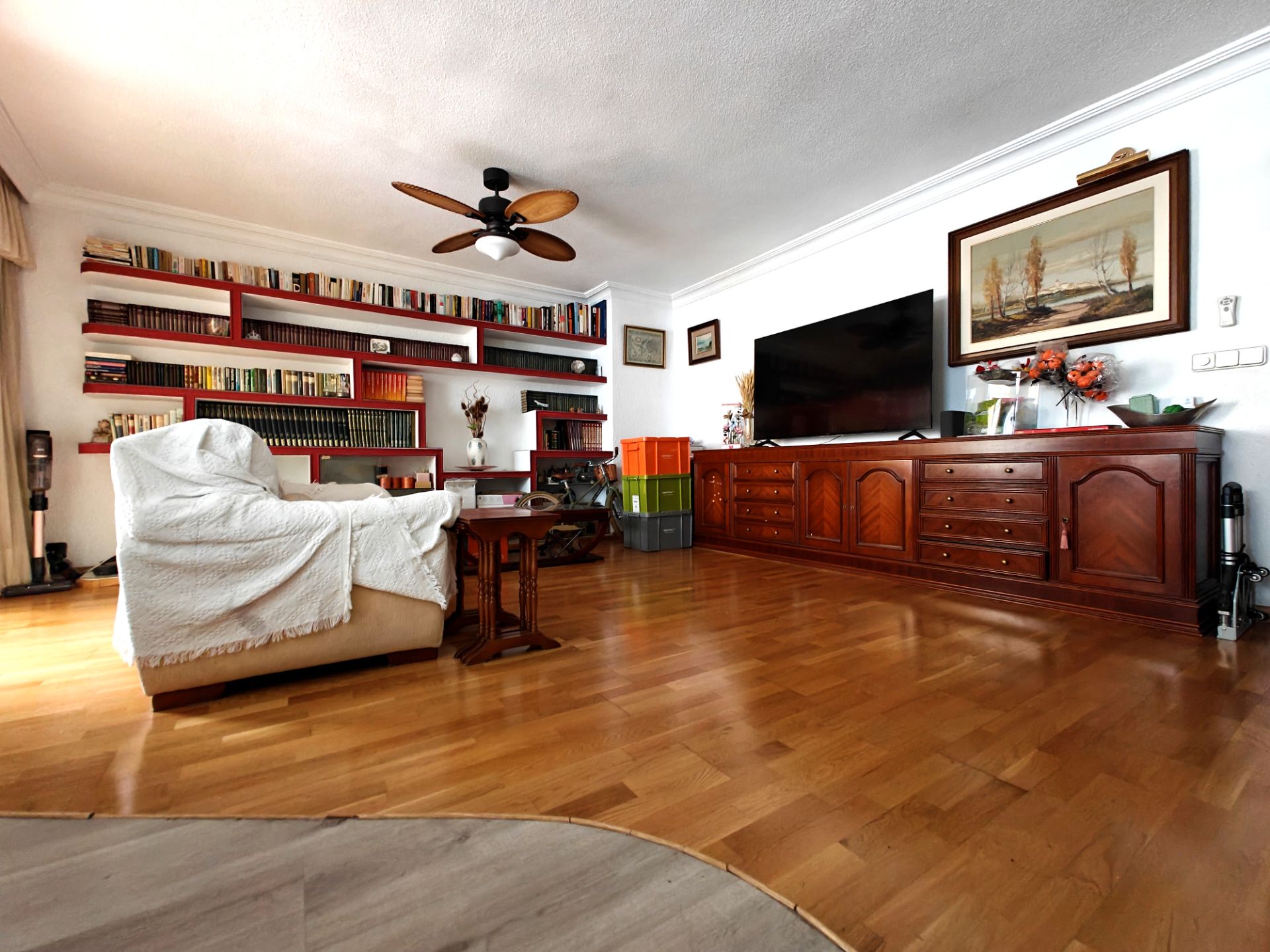 Sala d'estar de Àtic en venda en Alicante / Alacant amb Aire condicionat, Calefacció i Parquet