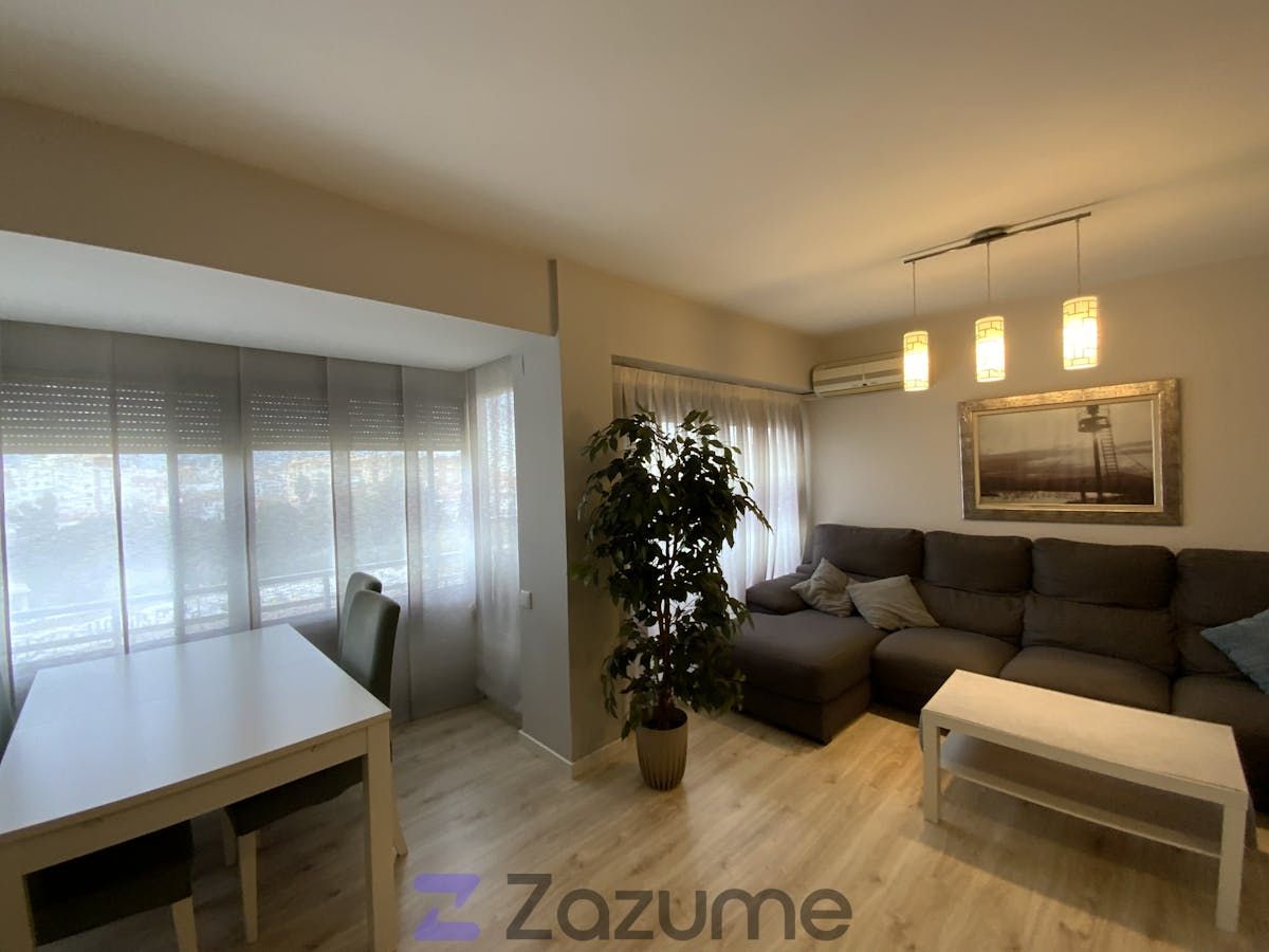 Living room of Flat to rent in  Valencia Capital  with Air Conditioner, Parquet flooring and Terrace
