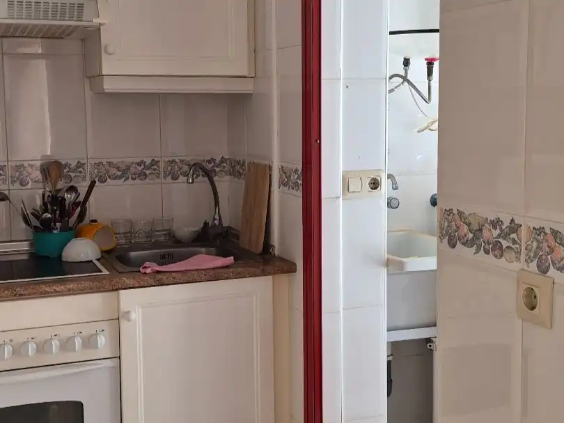 Cuina de Apartament en venda en Villajoyosa / La Vila Joiosa amb Terrassa, Piscina i Balcó
