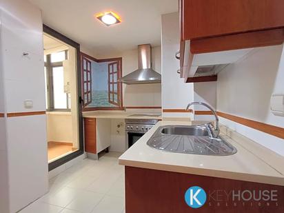 Kitchen of Flat for sale in San Fernando de Henares  with Air Conditioner