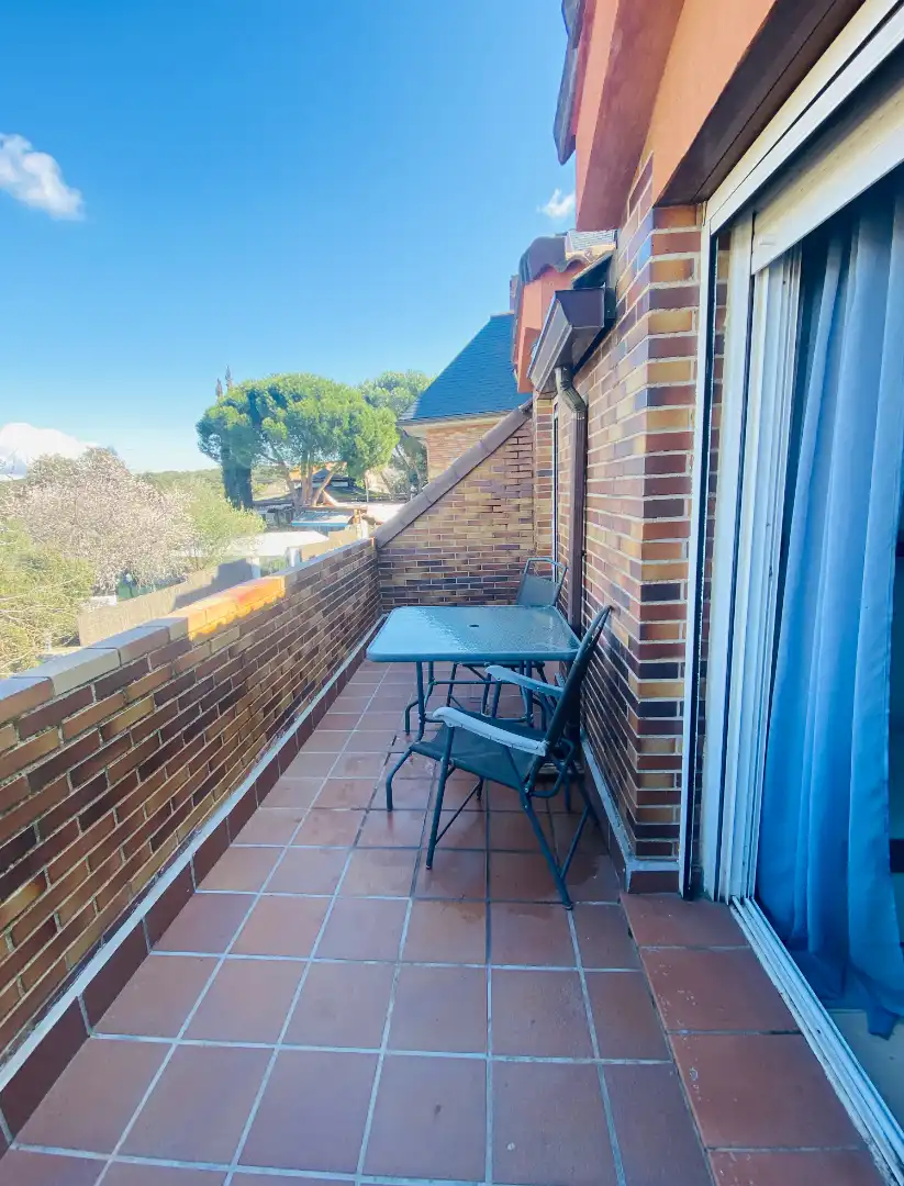 Dúplex en venda a Calle Mesta, Valdemorillo pueblo