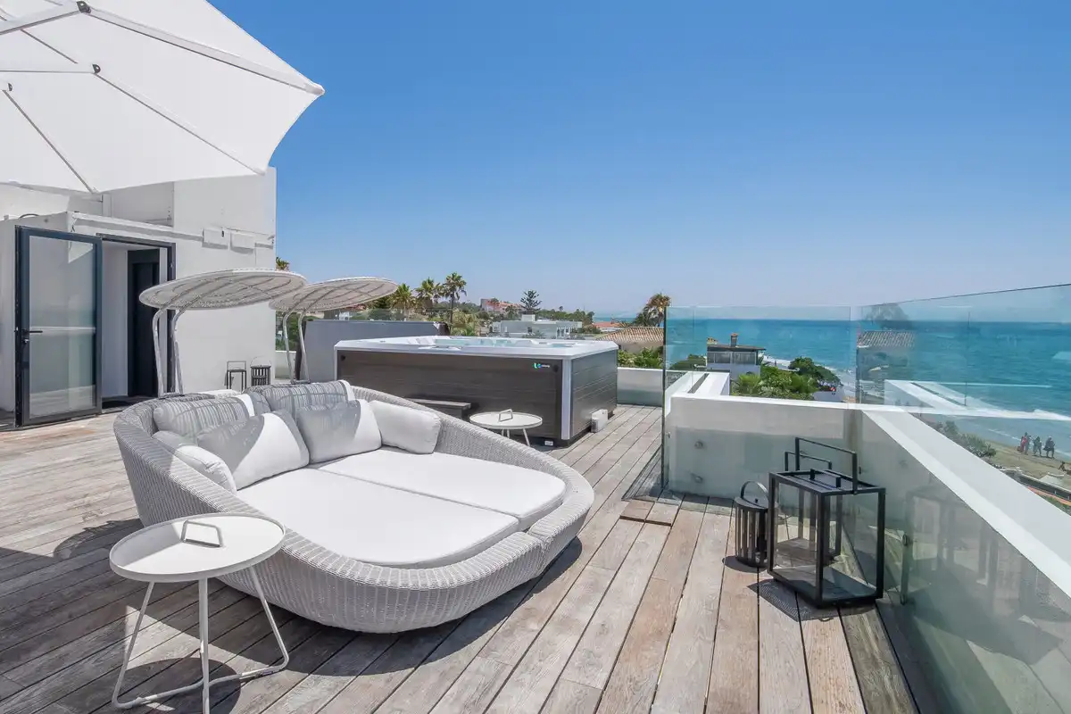 Maison avec piscine à vendre à Las Chapas - El Rosario, imagen 10