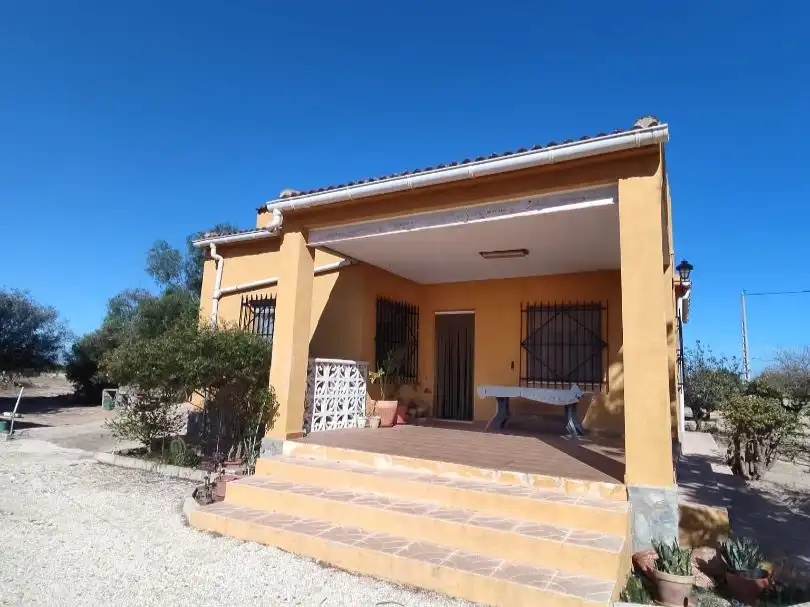Villa con giardino in vendita a CV-853 10, imagen 2