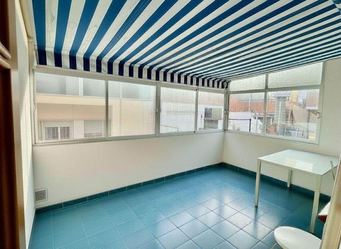 Balcony of Flat for sale in Sabadell  with Air Conditioner