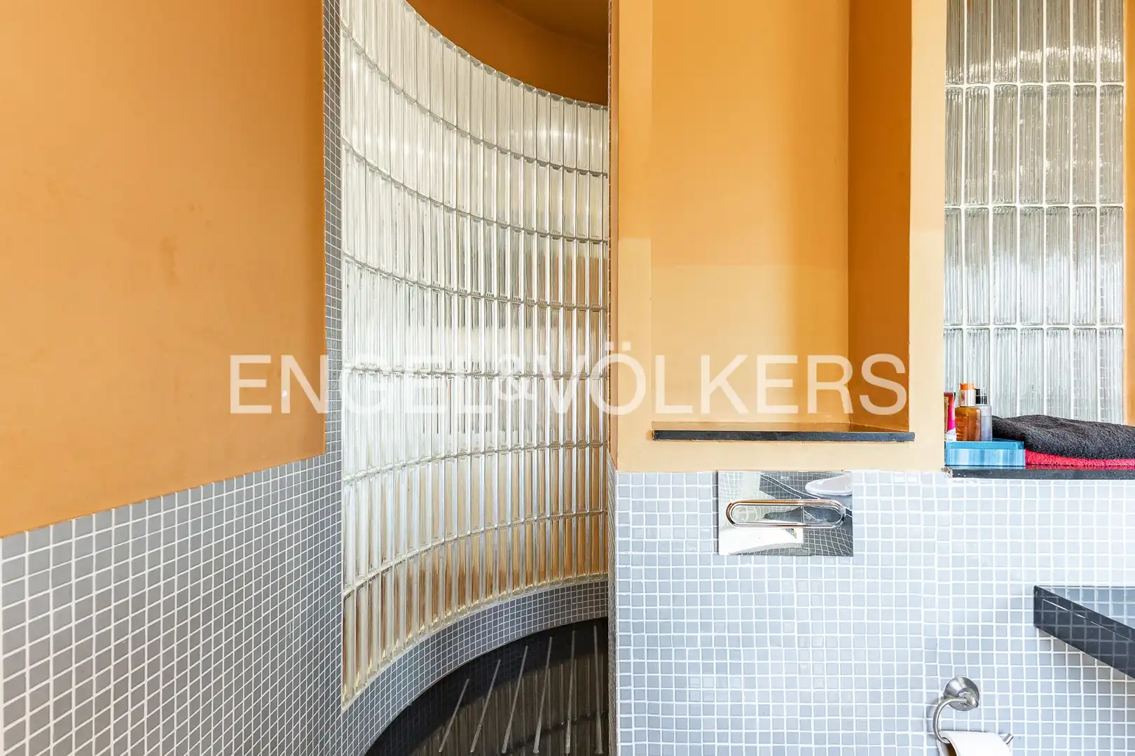 Flat for sale in Caldes d'Estrac  with Air Conditioner, Heating and Private garden